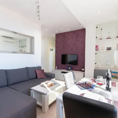 & Olimp Apartamento *